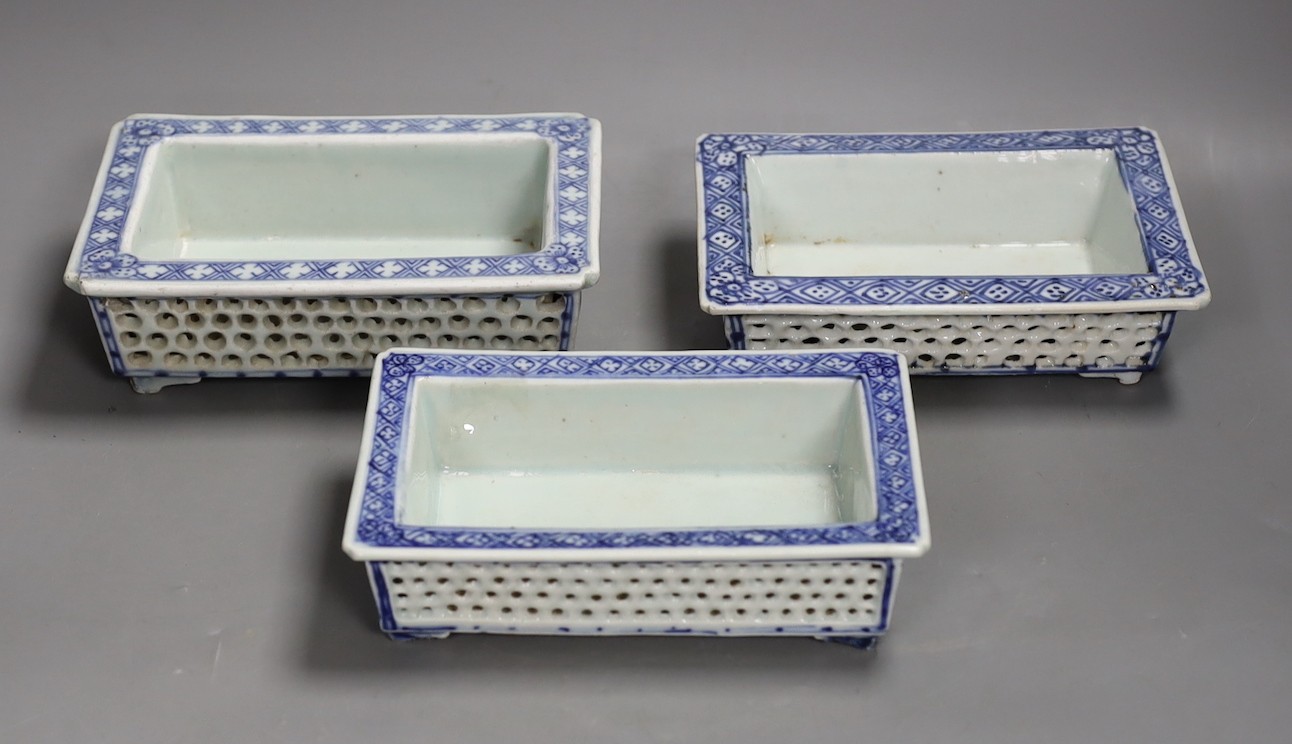 Set of three Chinese blue and white lily or narcissus dishes, Qing dynasty. Widest 18cm